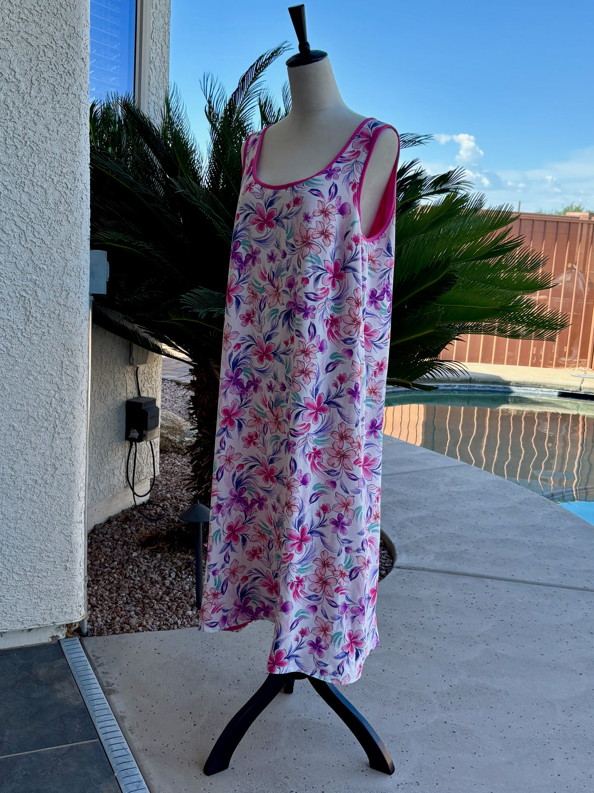 Reversible Floral Pink Rayon Dress, Sleeveless A-Line Resort and Cruise Wear